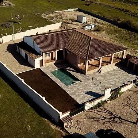 El Secreto De Los Perales Velada Exterior foto